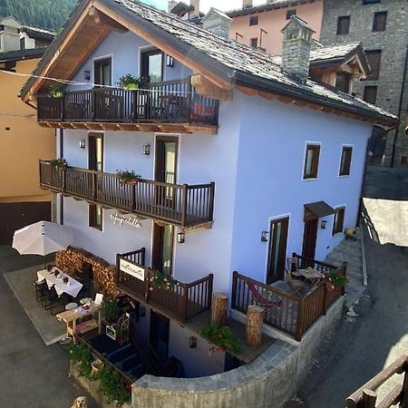Rifugio Lilla Bed and Breakfast La Thuile Eksteriør billede